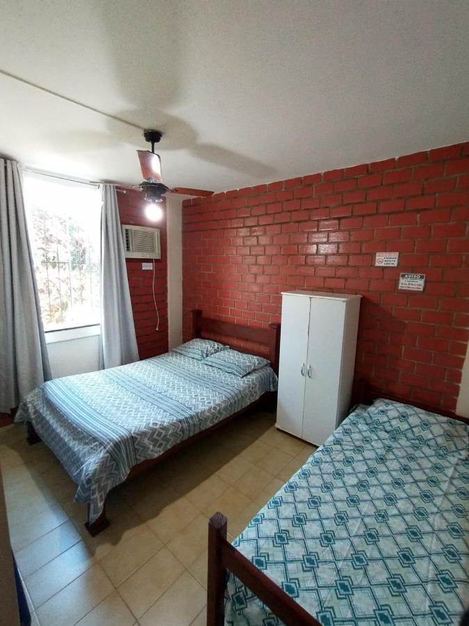 Ap Braga A 400m Da - Todo Equipado, 3 Quartos Com Ar Cond, Wifi, Estacionamento Gratis, Portaria 24h E Proximo De *
